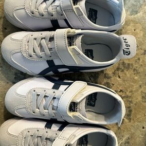 Onitsuka Tiger kids size K11 shoes. New in Box
